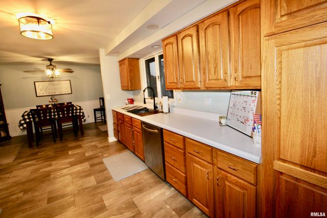 314 DUNDEE Road, East Peoria, IL 61611