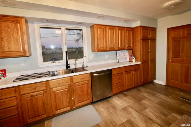 314 DUNDEE Road, East Peoria, IL 61611