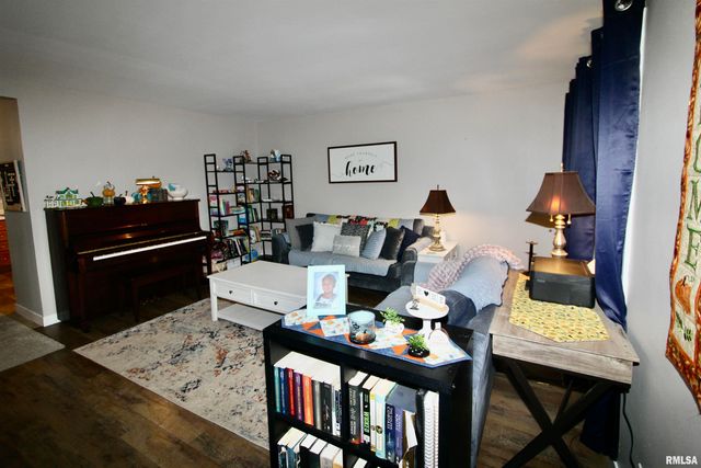 314 DUNDEE Road, East Peoria, IL 61611