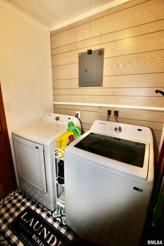 314 DUNDEE Road, East Peoria, IL 61611