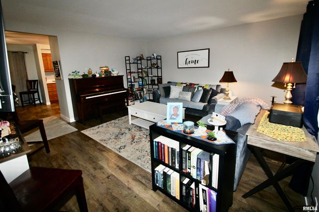 314 DUNDEE Road, East Peoria, IL 61611