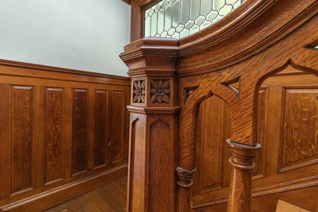 565 Holly Avenue, Saint Paul, MN 55102