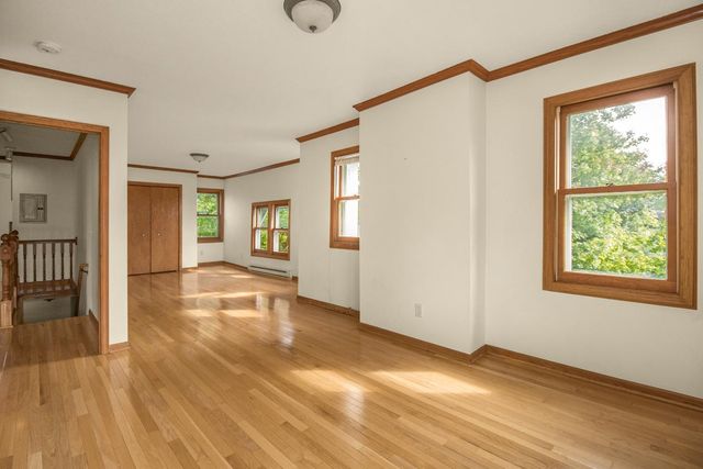 565 Holly Avenue, Saint Paul, MN 55102