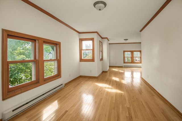 565 Holly Avenue, Saint Paul, MN 55102