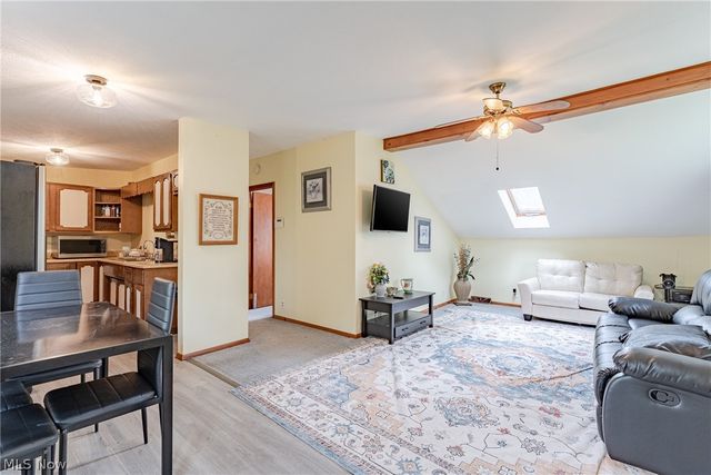 15614 Chillicothe Road, Chagrin Falls, OH 44022