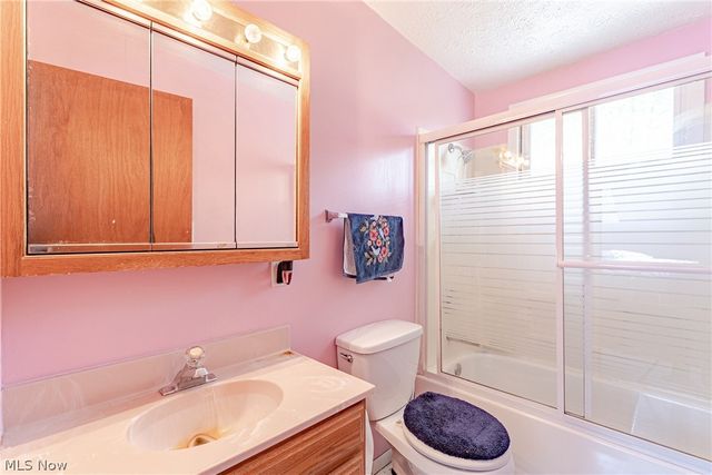 15614 Chillicothe Road, Chagrin Falls, OH 44022