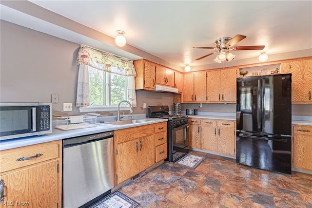 15614 Chillicothe Road, Chagrin Falls, OH 44022