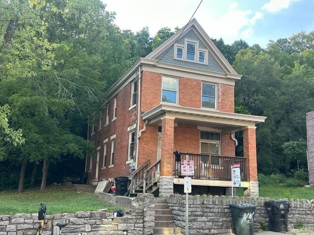 2307 Vine Street, Cincinnati, OH 45219