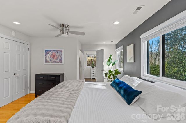 50 Midland Drive, Asheville, NC 28804