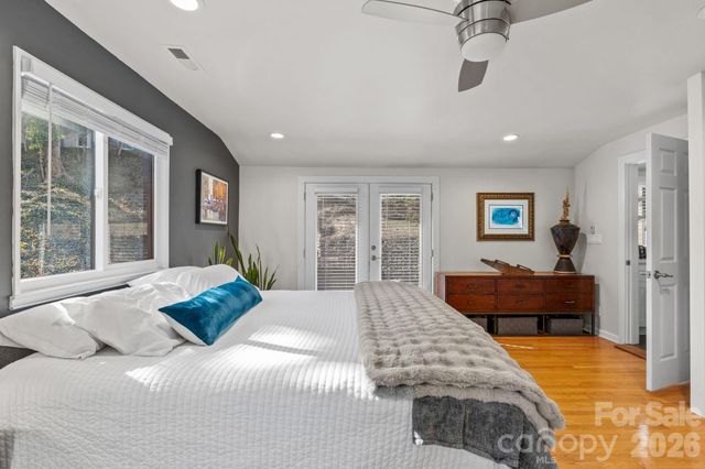 50 Midland Drive, Asheville, NC 28804