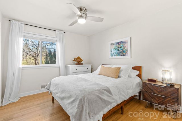 50 Midland Drive, Asheville, NC 28804