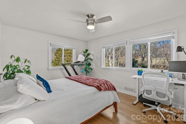 50 Midland Drive, Asheville, NC 28804