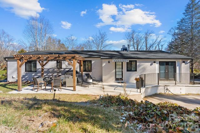 50 Midland Drive, Asheville, NC 28804