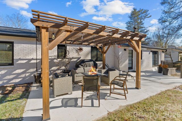 50 Midland Drive, Asheville, NC 28804