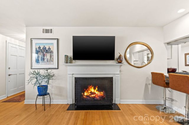 50 Midland Drive, Asheville, NC 28804