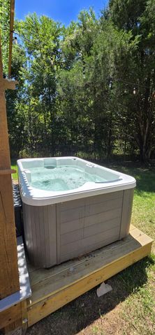 1339 S Lakeland Drive, North Charleston, SC 29406