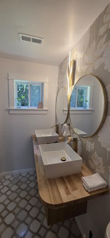 1339 S Lakeland Drive, North Charleston, SC 29406