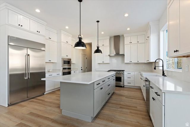 7136 W BLUE BISON LN, Herriman, UT 84096