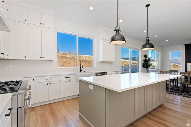 7136 W BLUE BISON LN, Herriman, UT 84096