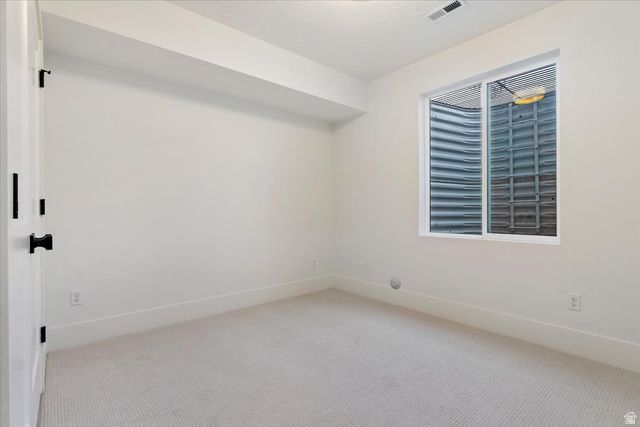 7136 W BLUE BISON LN, Herriman, UT 84096