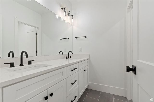 7136 W BLUE BISON LN, Herriman, UT 84096