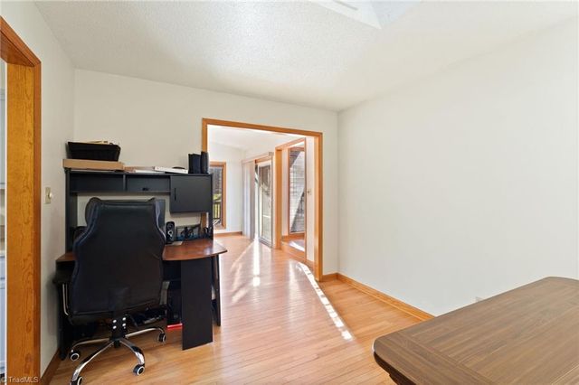 6590 Riverwood Road, Walkertown, NC 27051