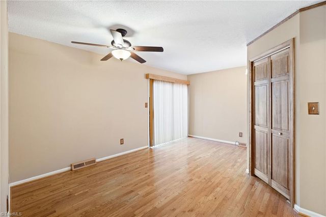 6590 Riverwood Road, Walkertown, NC 27051