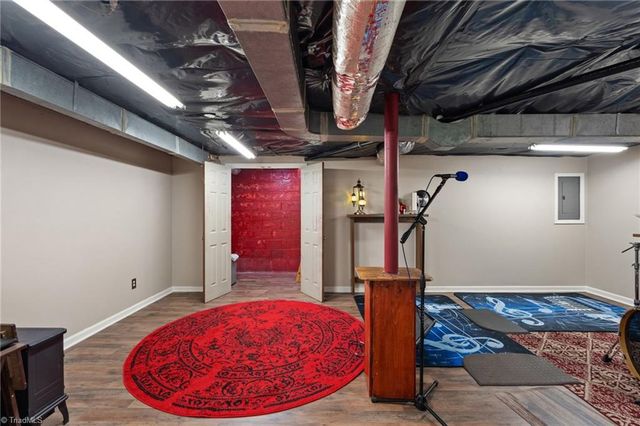 6590 Riverwood Road, Walkertown, NC 27051