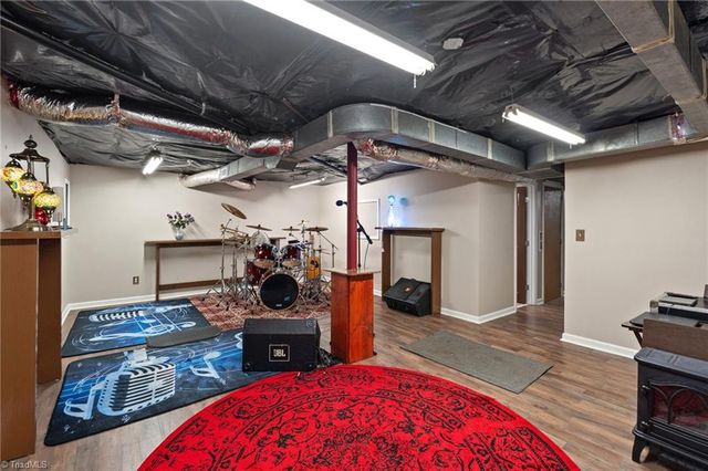 6590 Riverwood Road, Walkertown, NC 27051