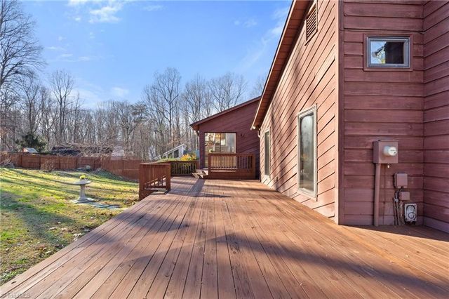 6590 Riverwood Road, Walkertown, NC 27051