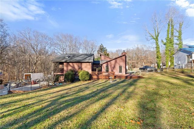 6590 Riverwood Road, Walkertown, NC 27051