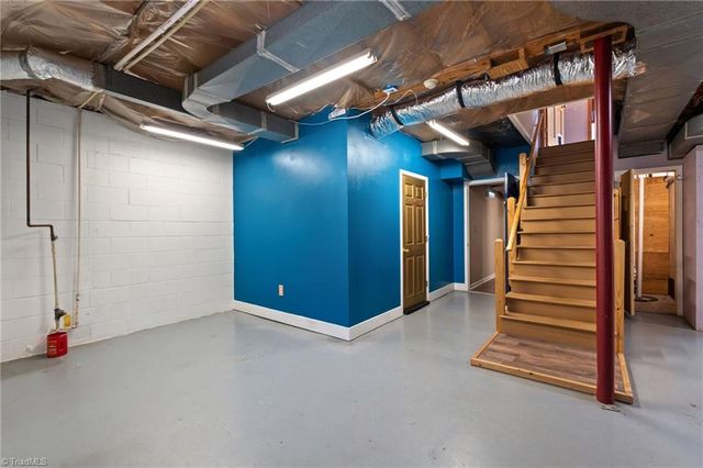 6590 Riverwood Road, Walkertown, NC 27051