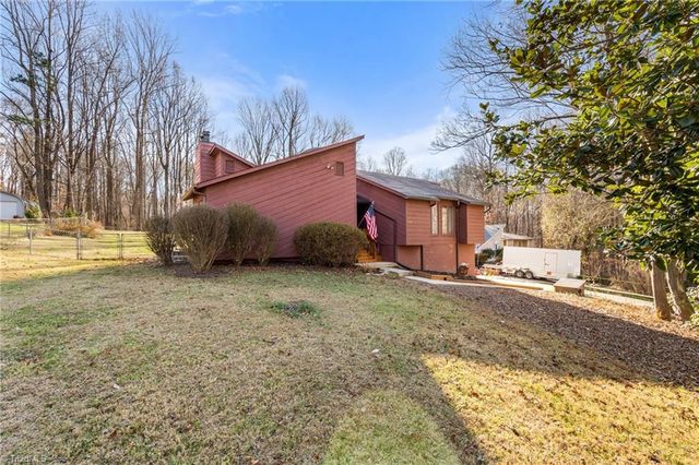 6590 Riverwood Road, Walkertown, NC 27051