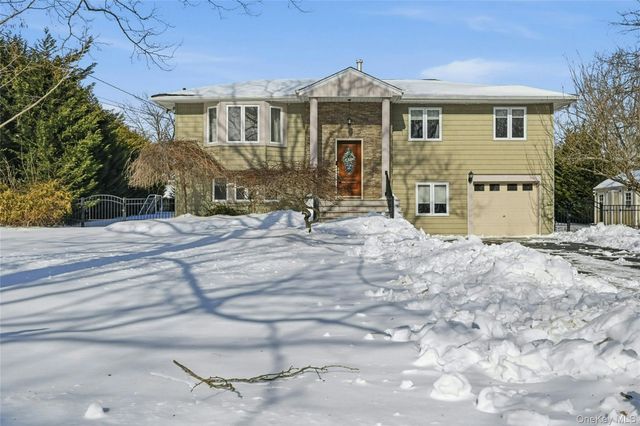 4 Stell Lane, East Northport, NY 11731