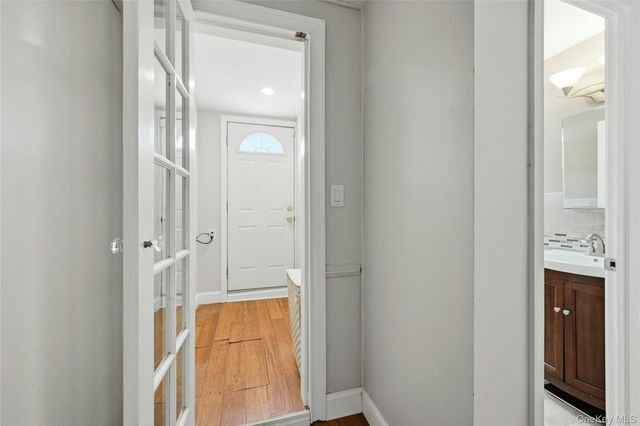 4 Stell Lane, East Northport, NY 11731