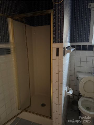 201 Tinsley Road, Brevard, NC 28712