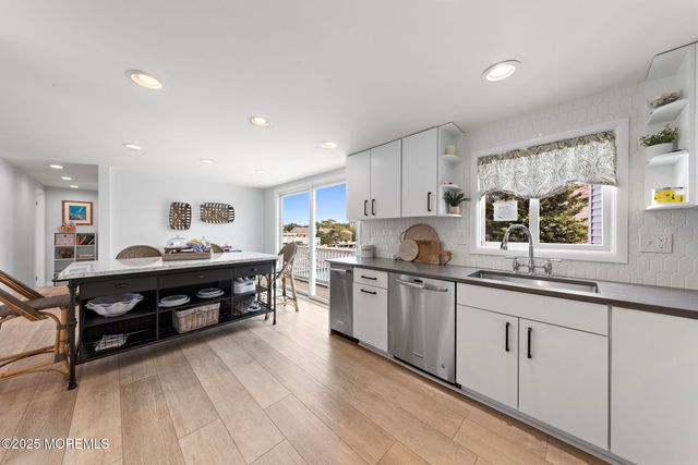 44 Harbor Lane, Long Beach Twp, NJ 08008