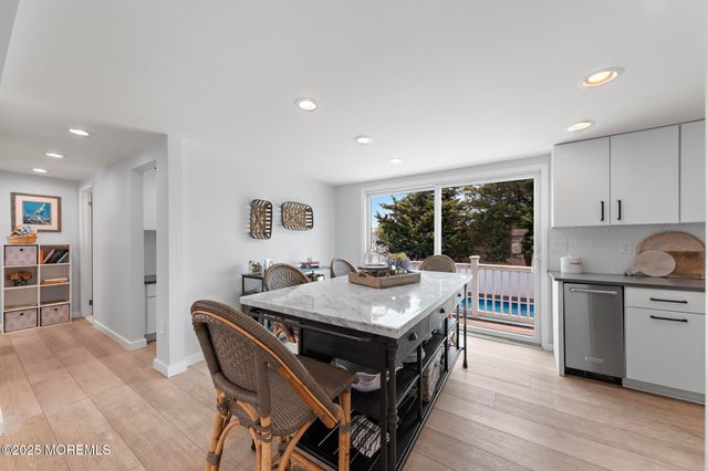44 Harbor Lane, Long Beach Twp, NJ 08008