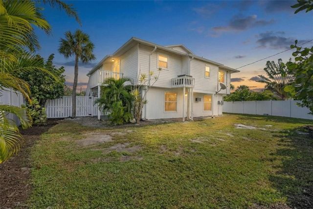 8302 MARINA DRIVE, Holmes Beach, FL 34217