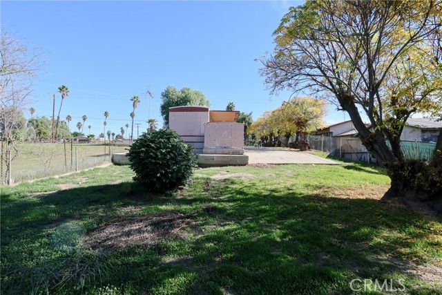 22735 Lukens, Perris, CA 92570