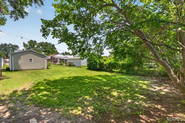 5716 Eichelberger Street, St Louis, MO 63109