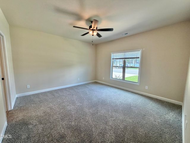 404 S Eastwood Drive, Benson, NC 27504