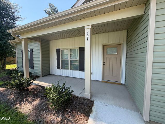 404 S Eastwood Drive, Benson, NC 27504