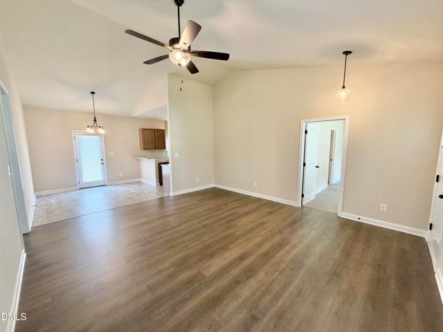 404 S Eastwood Drive, Benson, NC 27504