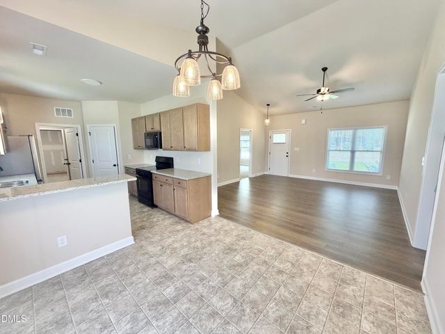 404 S Eastwood Drive, Benson, NC 27504