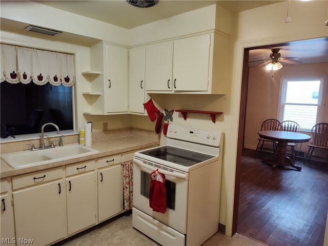 2124 E 40th Street, Ashtabula, OH 44004