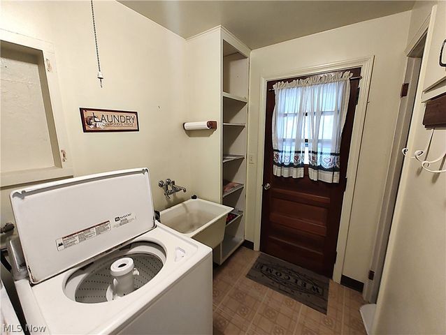 2124 E 40th Street, Ashtabula, OH 44004