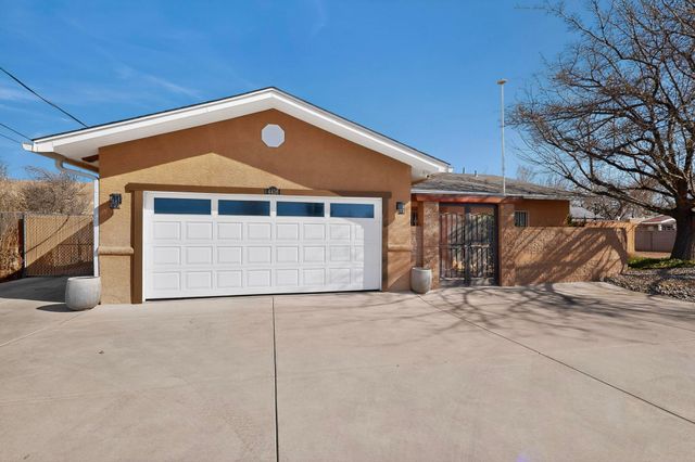 4416 San Isidro Street NW, Albuquerque, NM 87107