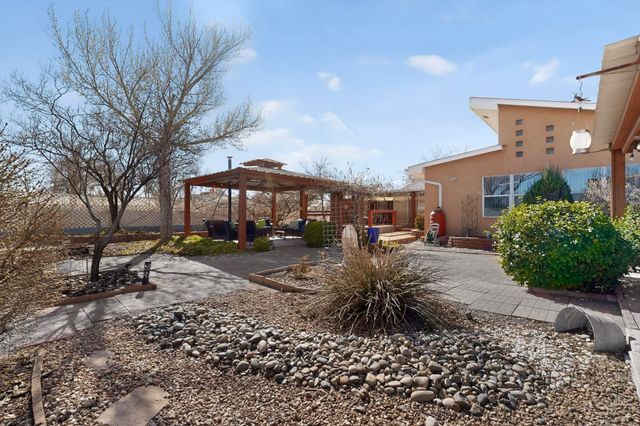 4416 San Isidro Street NW, Albuquerque, NM 87107