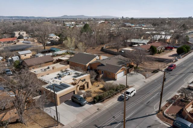 4416 San Isidro Street NW, Albuquerque, NM 87107